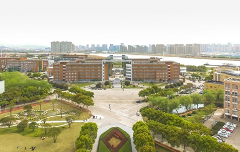 寧波大学